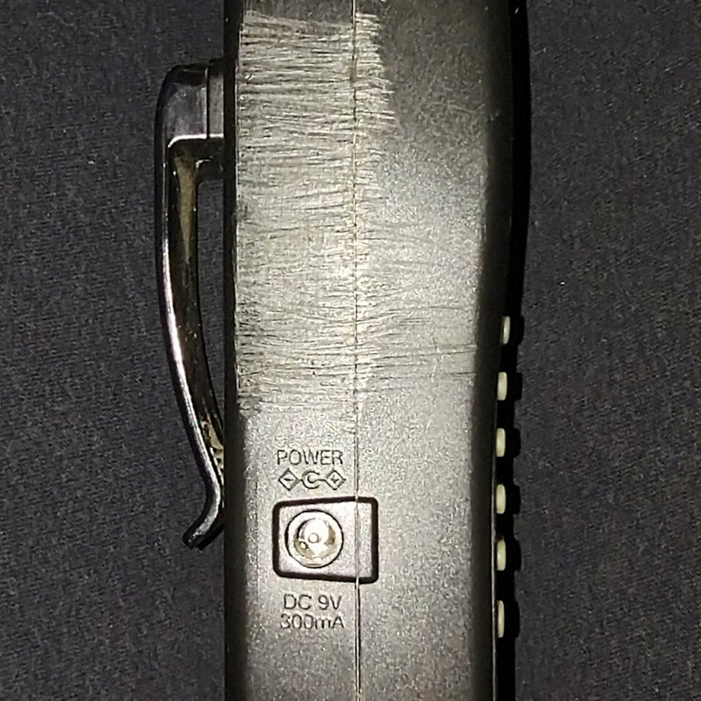 Radio Shack Scanner - Picture 7 of 7